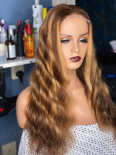 Closure Wig Honey blonde 24” REMY hair