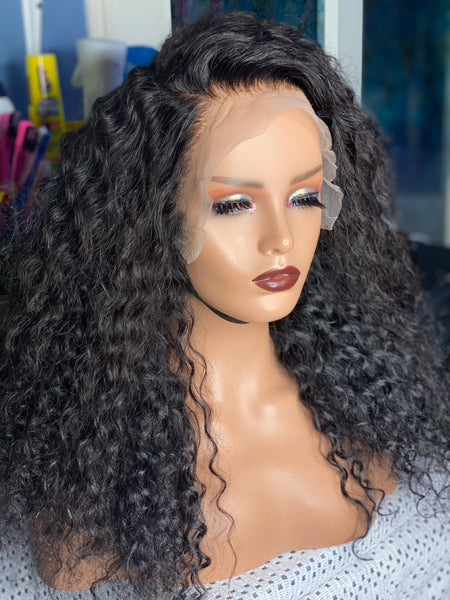 Anna 18” frontal Raw curly