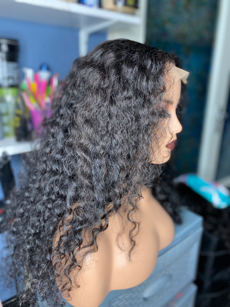 Messy  curly  wig.  Raw Vietnamese 22”